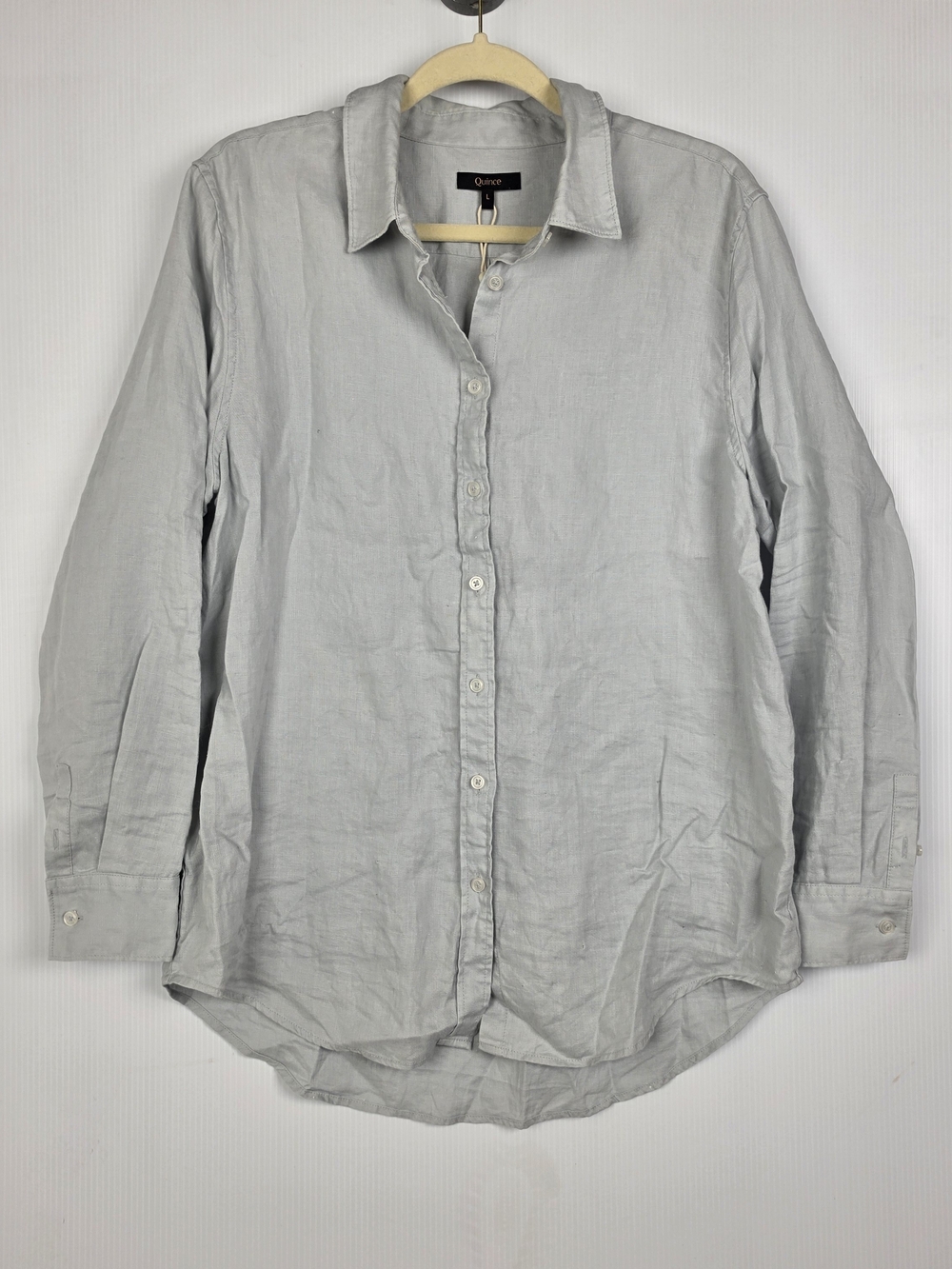 Quince Light Gray Linen Button-Up Shirt